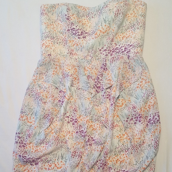 Jessica Simpson Dresses & Skirts - Jessica Simpson floral strapless